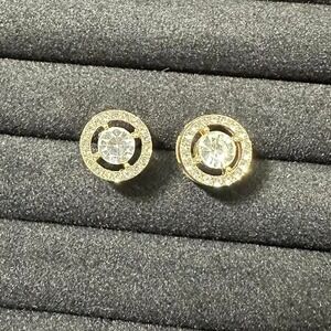 Gold plated round stud earrings unisex 
Cubic zirconia Y2K